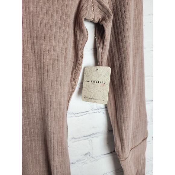 NWT Talk to Me Tee by Intimately at Free People Coyote Tan SZ S Womens Ribbed LS - Picture 2 of 5